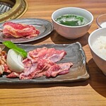 カルビ一丁 - 黒毛和牛切り落としと一丁ハラミランチ(160g)(1188円)&牛カルビ(341円)。
      