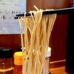 麺屋 真心 - ストレートの細麺