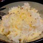 麺屋 真心 - チーズご飯を、スープにインして