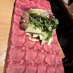 水炊き吟醸もつ鍋 由乃 錦本店 - 