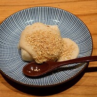 神楽坂 和食 千 - 胡麻豆富の炭火焼き。コース随一、感動の一品。