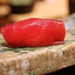 鮨処 一石三鳥 - ［握り］赤身