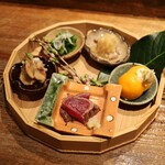 鮨処 一石三鳥 - 春の酒肴5点盛