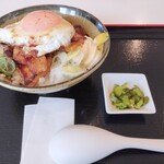 AHAHA.kitchen - ミニチャーシュー丼