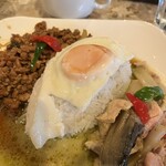 タイ料理 タイダイニングプラーローマー - 