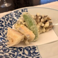 日本料理 Japanese Cuisine 桜丘 - 