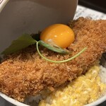 とんかつ こめ山 - とじないかつ丼(並)