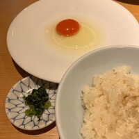 鶏料理 清水 - ★7.5〆ご飯 　スープで炊いて作る究極の土鍋卵かけご飯