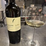 イナカーザ - サラダに合わせて白ワイン②