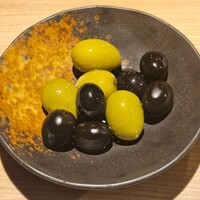 スペイン産オリーブ