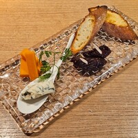本日のチーズ盛り合わせ