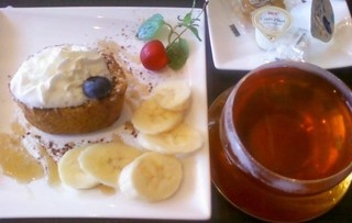 イフカフェ - フレンチトーストと紅茶