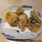 手打祐天寺 卯月 - 牡蠣の天ぷら