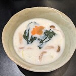 笹乃雪 - お豆腐のスープ具のつくねが美味しい