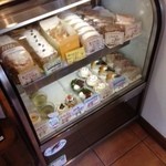 パテスリーアンドベーカリープチラパン - 