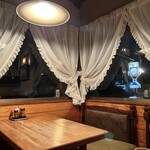 レストラン牛車 - レトロだけど綺麗