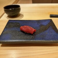鮨 さいとう 麻布台 - 赤身漬け