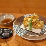 手酌割烹 てら田 - 桜海老と帆立のかき揚げ