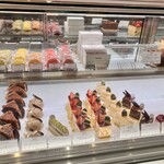 シャンドワゾー - ▪ショーケース