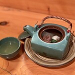 手酌割烹 てら田 - 鯛とカブラの土瓶蒸し
