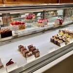 シャンドワゾー - ▪ショーケース