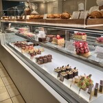 シャンドワゾー - ▪ショーケース