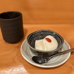 手酌割烹 てら田 - 杏仁豆腐