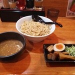 Ebi Tonkotsu Ra-Men Haruki - 超濃厚魚介とんこつつけ麺