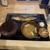 炭火焼干物定食 しんぱち食堂 祐天寺店