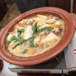 北海三陸炭火焼 まるかん - かきの土手鍋