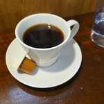 キッチン ブルー グローブ - ホットコーヒーのアップ