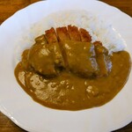 レストラン二葉亭 - 料理写真:カツカレーです。タバスコ味でした。@1300円