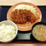 Katsuya - 期間限定）チキンカツ定食（529円）