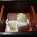 本まぐろと名古屋飯 花かるた - 前菜 ： まぐろ味噌、インカの目覚め。
