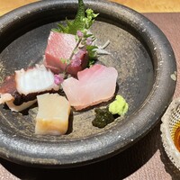 MOTO TOKYO - お造り。