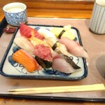 魚屋 - 寿司御膳(10巻)