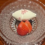 おい河 - 【水菓子】ココナッツミルクアイス　ガトーショコラ
      熊本産ひのしずく