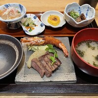 ダイナミックキッチン＆バー 響 中之島フェスティバルプラザ店 - 
