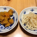 天吉屋 新宿店 - 卓上の御新香2種