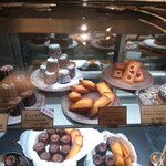 Patisserie TEN & - 