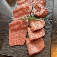焼肉うしごろ 銀座並木通り店 - 