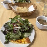 松涛Mar - ボリュームたっぷりのサラダとミニオムレツ　スープ付き