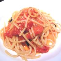 grigio la tavola - 
