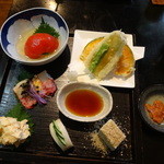 手打そば千花庵 - 平日限定サービスセットの繊細盛合せ