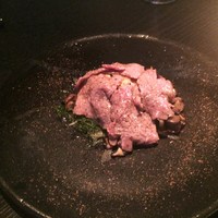 ラ・ボンヌターブル - 肉