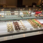 Patisserie Ravi,e relier - 