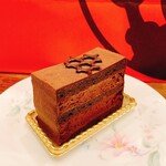 Patisserie Ravi,e relier - トール・ショコラ・アリバ