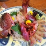 七楽 - ボリュームはもちろん、高級魚あこうの登場にテンション上がってしまいます！鮪も分厚くて美味い〜♡