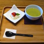 十勝川温泉 三余庵 - ウェルカムスイーツ