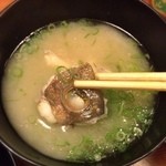 七楽 - お酒を効かせたあこうの味噌汁♪